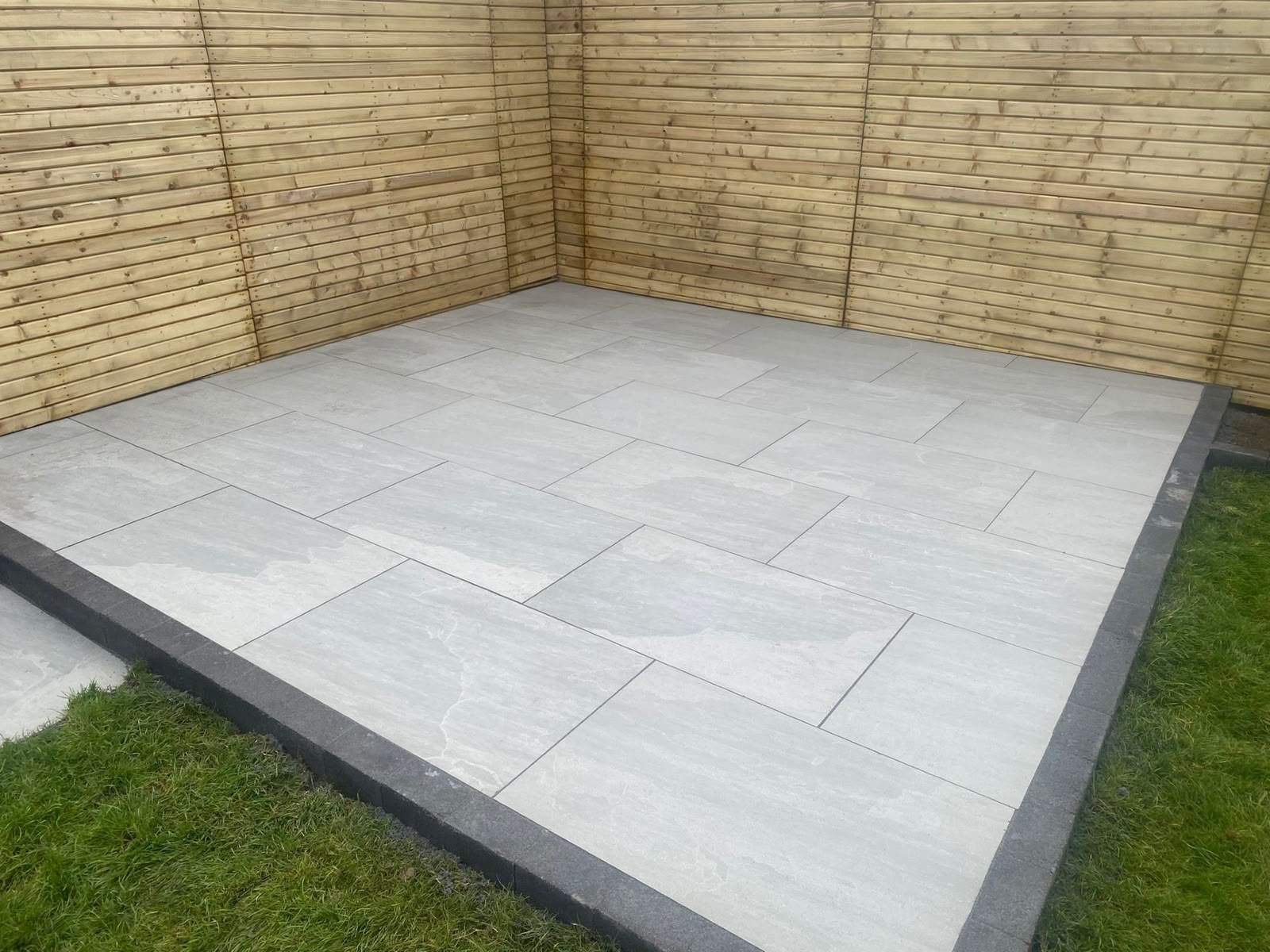 Porcelain patio in a private courtyard